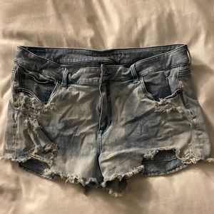 American Eagle High Rise Shortie